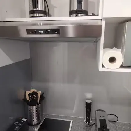 Appartement Superbe Dans Résidence Calme