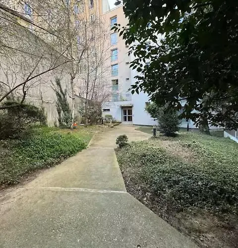 Superbe Dans Calme * Παρίσι