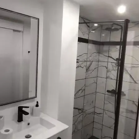 Superbe Dans Calme Apartmán *